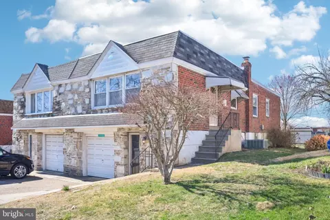 7032 Henry Ave, Philadelphia, PA 19128
