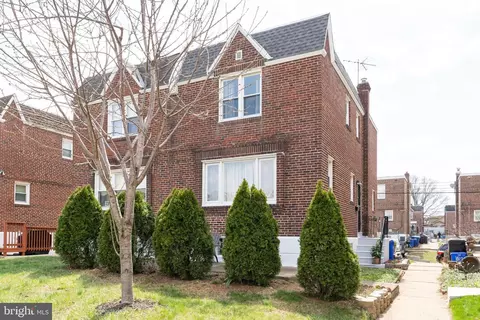 1212 Wellington St, Philadelphia, PA 19111