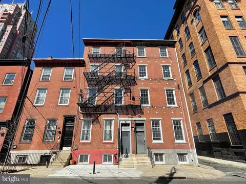 1343 Lombard St #A, Philadelphia, PA 19147