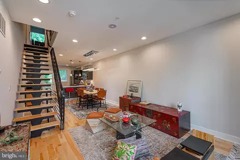 1834 Gerritt St, Philadelphia, PA 19146