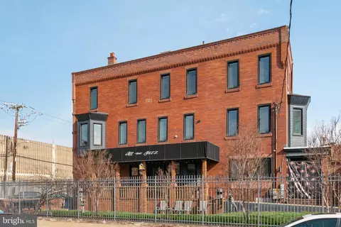 2337 S 13th St, Philadelphia, PA 19148