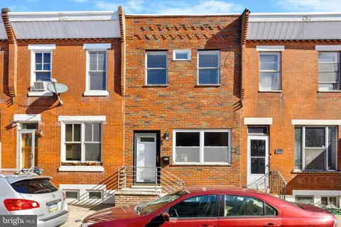 1029 Tree St, Philadelphia, PA 19148