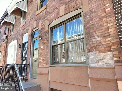 2411 S Percy St, Philadelphia, PA 19148