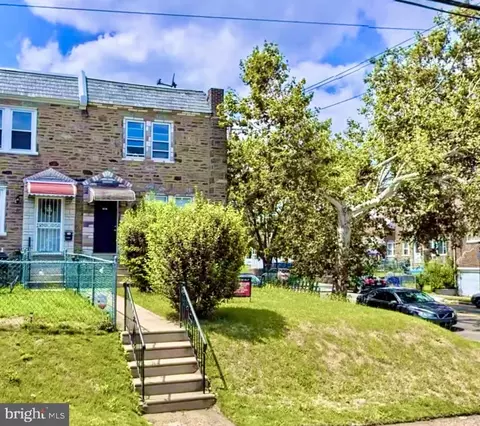 6298 Large St, Philadelphia, PA 19149