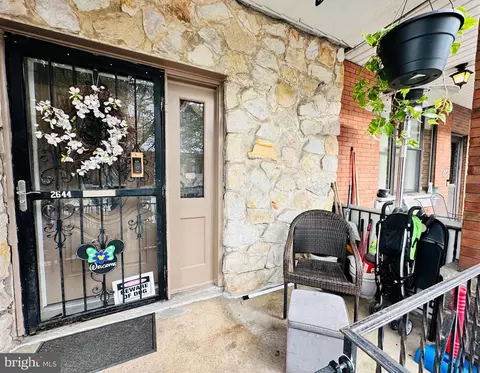 2644 S Warnock St, Philadelphia, PA 19148