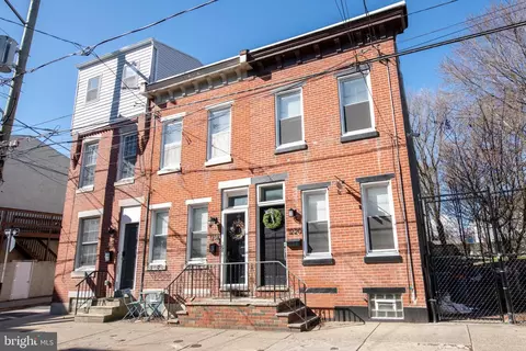 1220 E Palmer St, Philadelphia, PA 19125