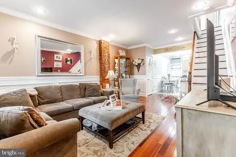 2510 S Philip St, Philadelphia, PA 19148