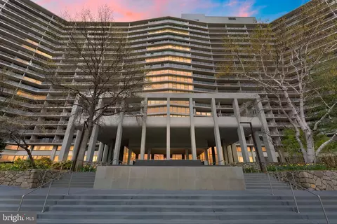 2401 Pennsylvania Ave #10B26, Philadelphia, PA 19130