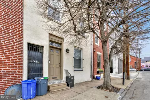 1240 Leopard St, Philadelphia, PA 19125