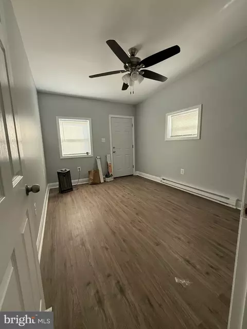 520 W Westmoreland St, Philadelphia, PA 19140