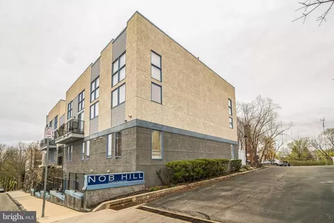 182 Gay St #802, Philadelphia, PA 19128