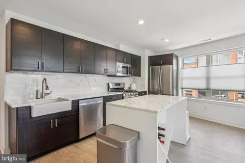 1901 Wharton St #B, Philadelphia, PA 19146