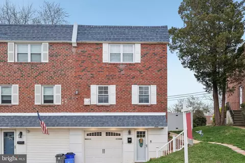 8926 Sylvia Ln, Philadelphia, PA 19115