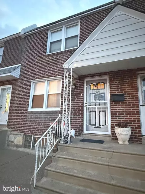 6304 Farnsworth St, Philadelphia, PA 19149