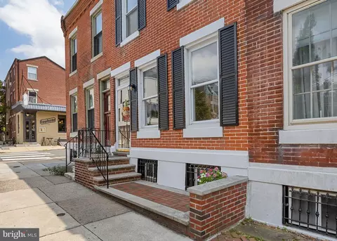 2602 Pine St, Philadelphia, PA 19103