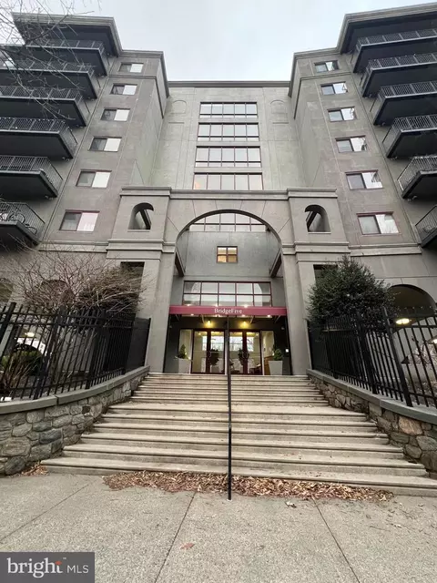 3750 78 Main St #707, Philadelphia, PA 19127
