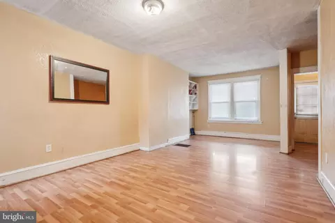 3245 A St, Philadelphia, PA 19134