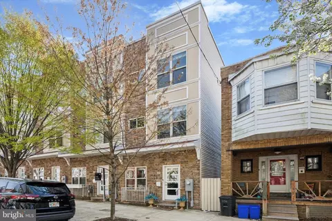150 Kalos St, Philadelphia, PA 19128