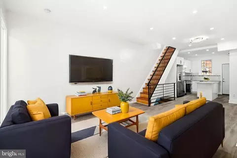 1411 S Paxon St, Philadelphia, PA 19143