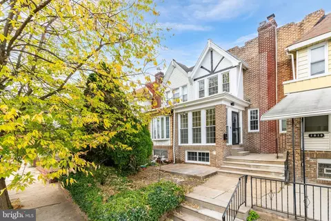 1821 W Champlost St, Philadelphia, PA 19141
