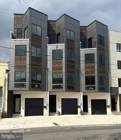 1440 S Front St, Philadelphia, PA 19147