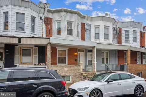 2233 Moore St, Philadelphia, PA 19145