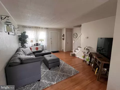 7410 Torresdale Ave, Philadelphia, PA 19136