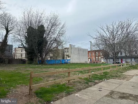 2346 N 16th St, Philadelphia, PA 19132