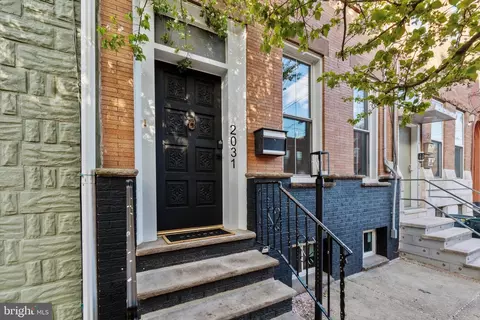 2031 E Dauphin St, Philadelphia, PA 19125