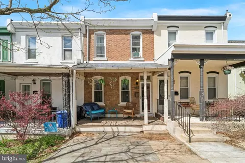 468 Ripka St, Philadelphia, PA 19128