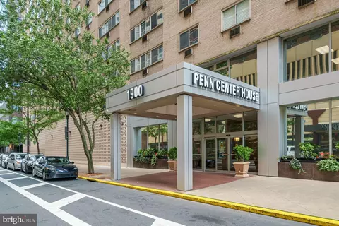 1900 34 John F Kennedy Blvd #705, Philadelphia, PA 19103