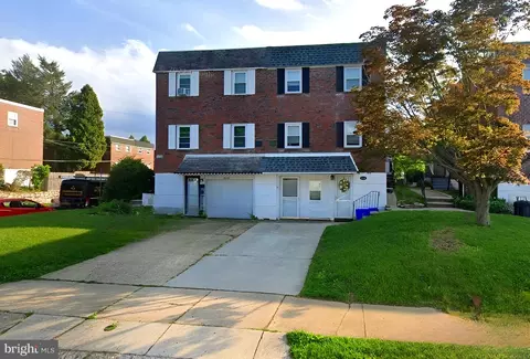 2628 Taunton St, Philadelphia, PA 19152