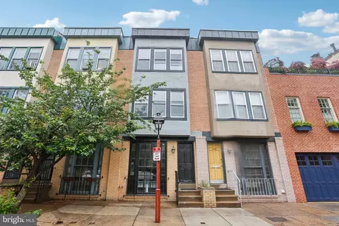 408 S 7th St, Philadelphia, PA 19147