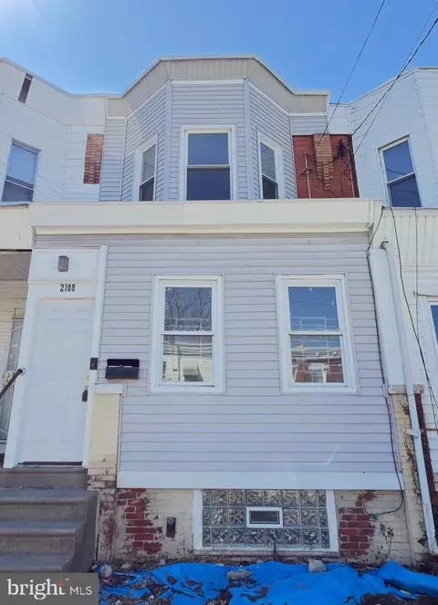 2108 S 67th St, Philadelphia, PA 19142