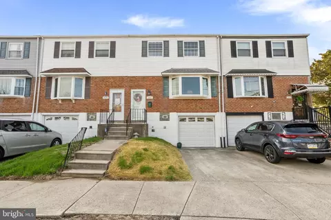 3890 Alberta Ter, Philadelphia, PA 19154
