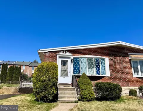 260 Dimarco Dr, Philadelphia, PA 19154