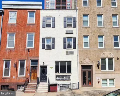 1413 Lombard St, Philadelphia, PA 19146