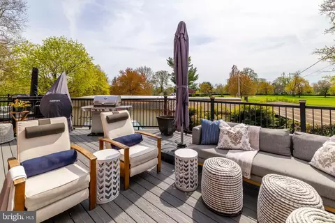 2626 Lenape Rd, Philadelphia, PA 19131