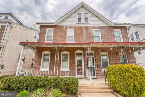 432 Seville St, Philadelphia, PA 19128