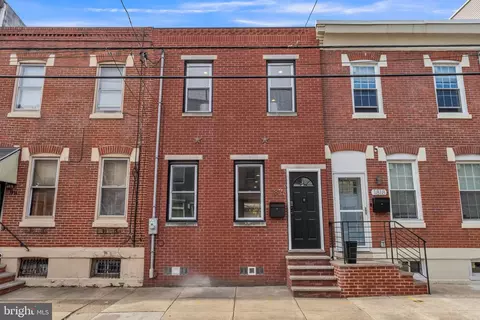 1816 Reed St, Philadelphia, PA 19146