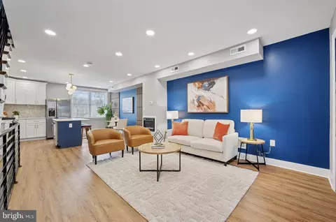1721 N Peach St, Philadelphia, PA 19131