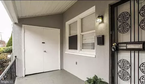 1532 W Thompson St, Philadelphia, PA 19121