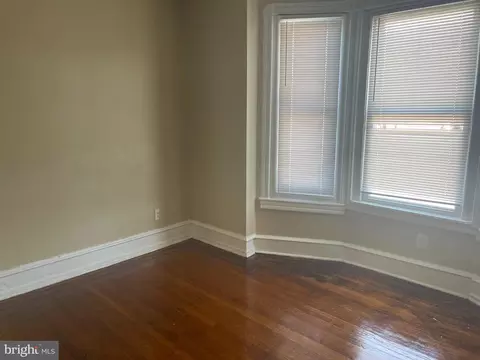 404 N 52nd St, Philadelphia, PA 19139