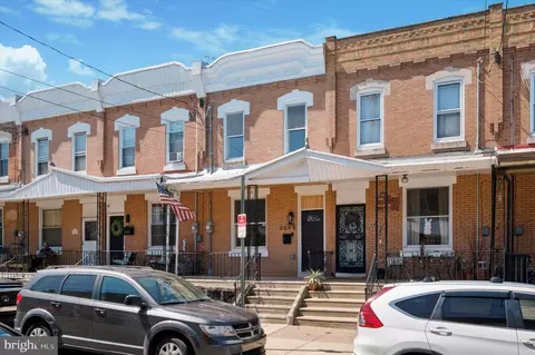 3048 E Thompson St, Philadelphia, PA 19134