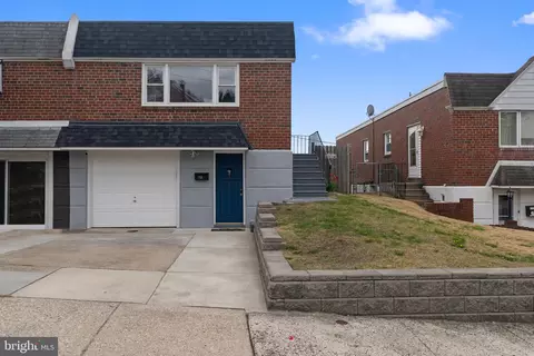 760 Hill Rd, Philadelphia, PA 19128