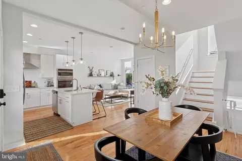 2349 E Gordon St, Philadelphia, PA 19125