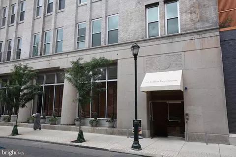 1111 Locust St #4D, Philadelphia, PA 19107