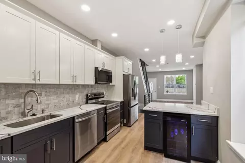 2954 Cedar St, Philadelphia, PA 19134