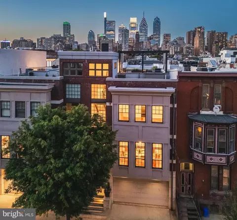 1631 Christian St, Philadelphia, PA 19146