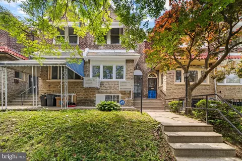 5644 N Uber St, Philadelphia, PA 19141